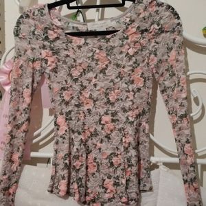 Long sleeve lace top